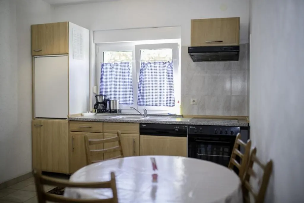 Apartment In Lopar With Terrace, Air Conditioning, Wifi, Dishwasher 0*,  クロアチア